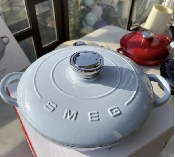 Screenshot 2026-02-02 at 21.34.07 Smeg 26CMsmeg Seafood Pot Enamel Pot Household Cast Iron Pot Gas Stove Induction Cooker Universal, 2.2L-Off / white