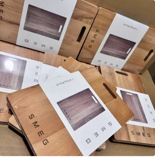 Screenshot 2026-02-02 at 23.02.30 Italy SMEG Solid Wood Chopping Board Household Cutting Board, Square/Round